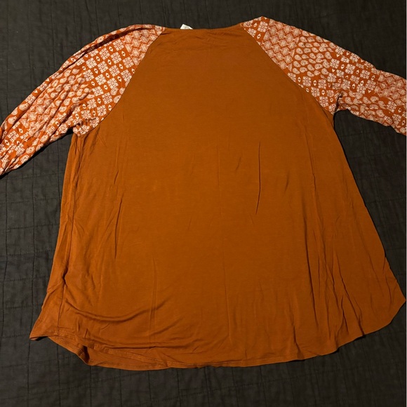 Cool Melon Quarterlength Top 1X - Picture 5 of 5
